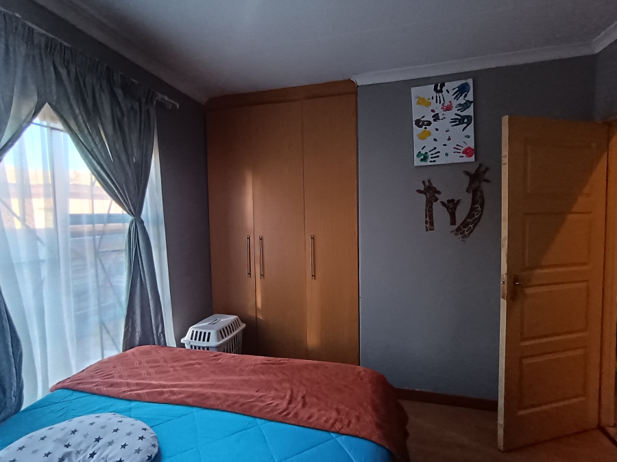 4 Bedroom Property for Sale in Vista Park Free State